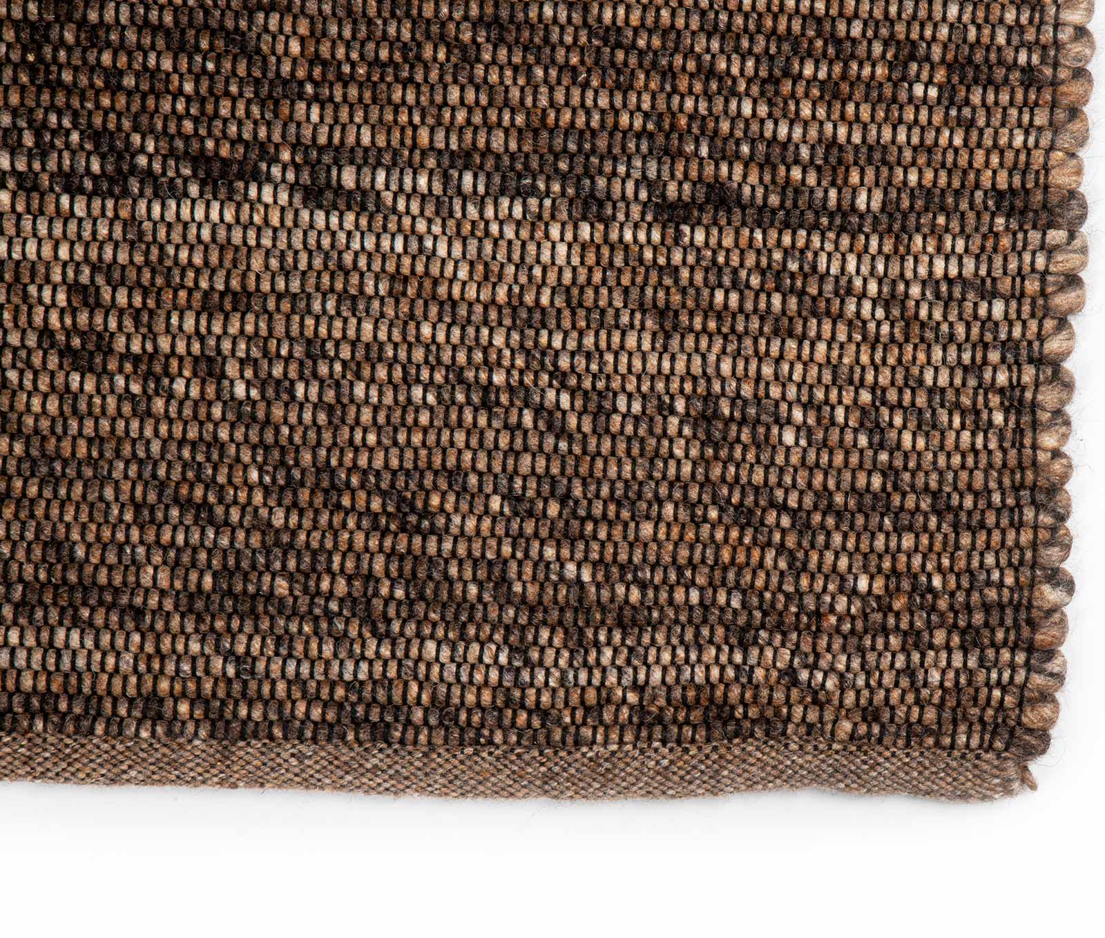 Brinker Carpets vloerkleed Bressano Brown 623 top corner