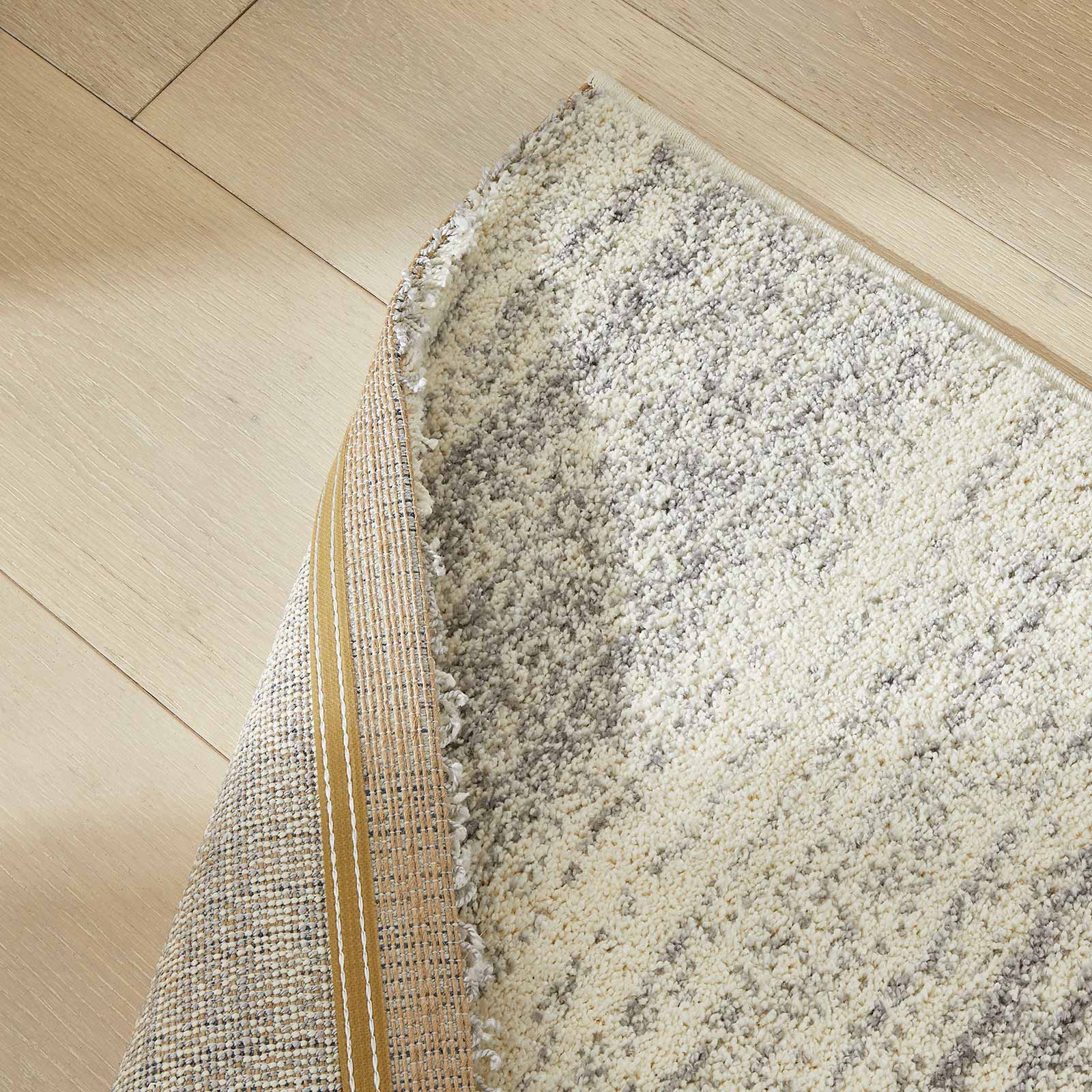 Concept Looms vloerkleed Somerset SOM101 WHITE GREY fold