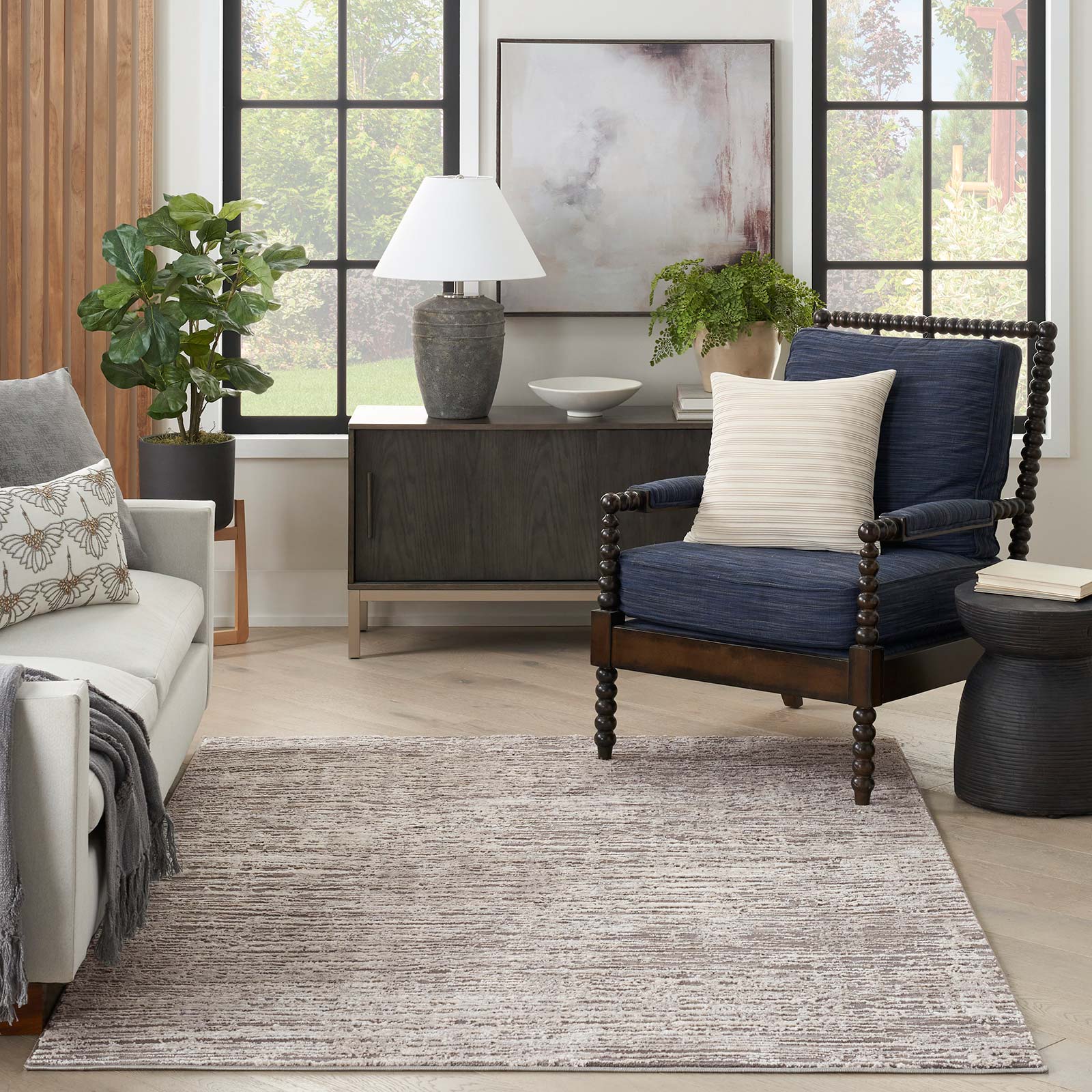 Nourison vloerkleed Sustainable Trends SUT01 IVGRY IVORY GREY 5x7 099446954138 interior 3