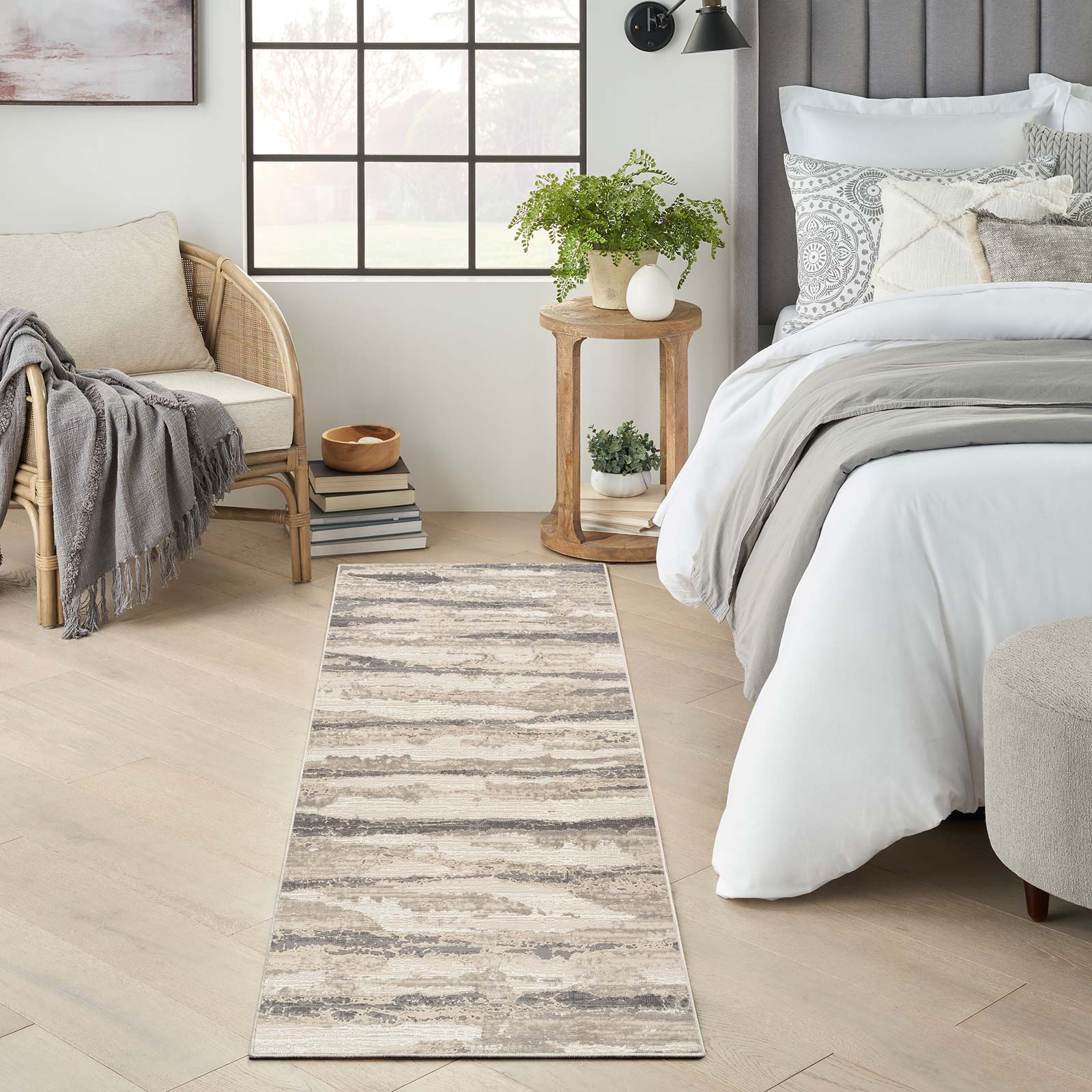 Nourison vloerkleed Sustainable Trends SUT03 IVMTC IVORY MULTICOLOR 2x8 099446954237 interior 1
